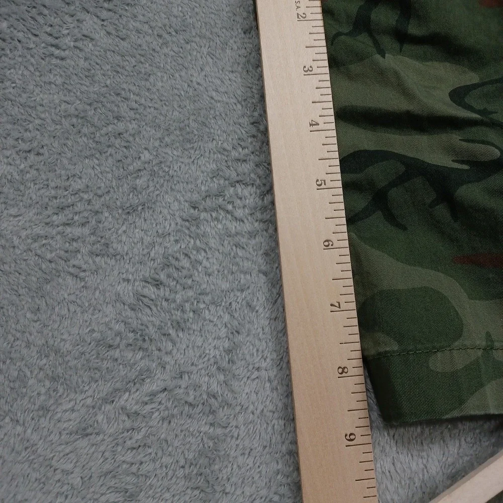 J Crew Shorts Mens 36 Green Camouflage Cotton Chino Pockets Preppy